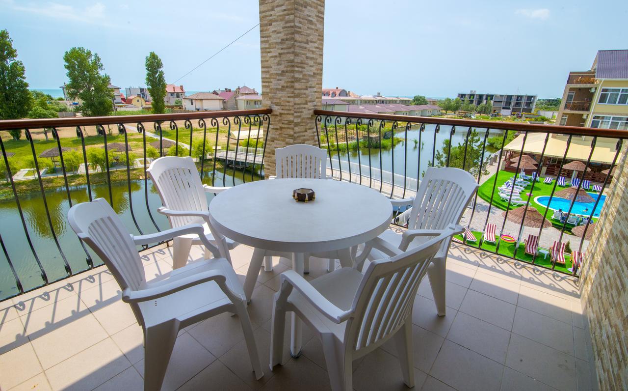 Kovcheg Hotel Zatoka Kültér fotó
