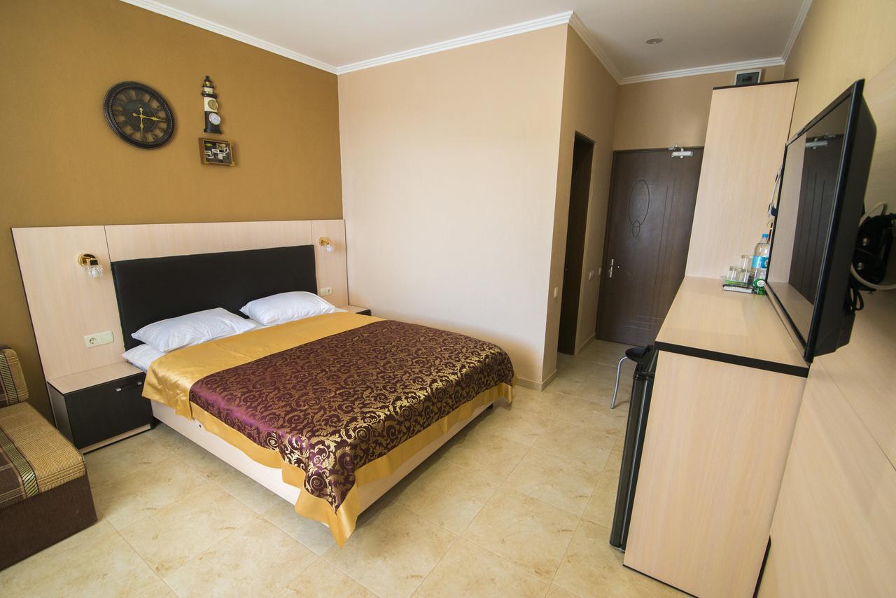 Kovcheg Hotel Zatoka Kültér fotó