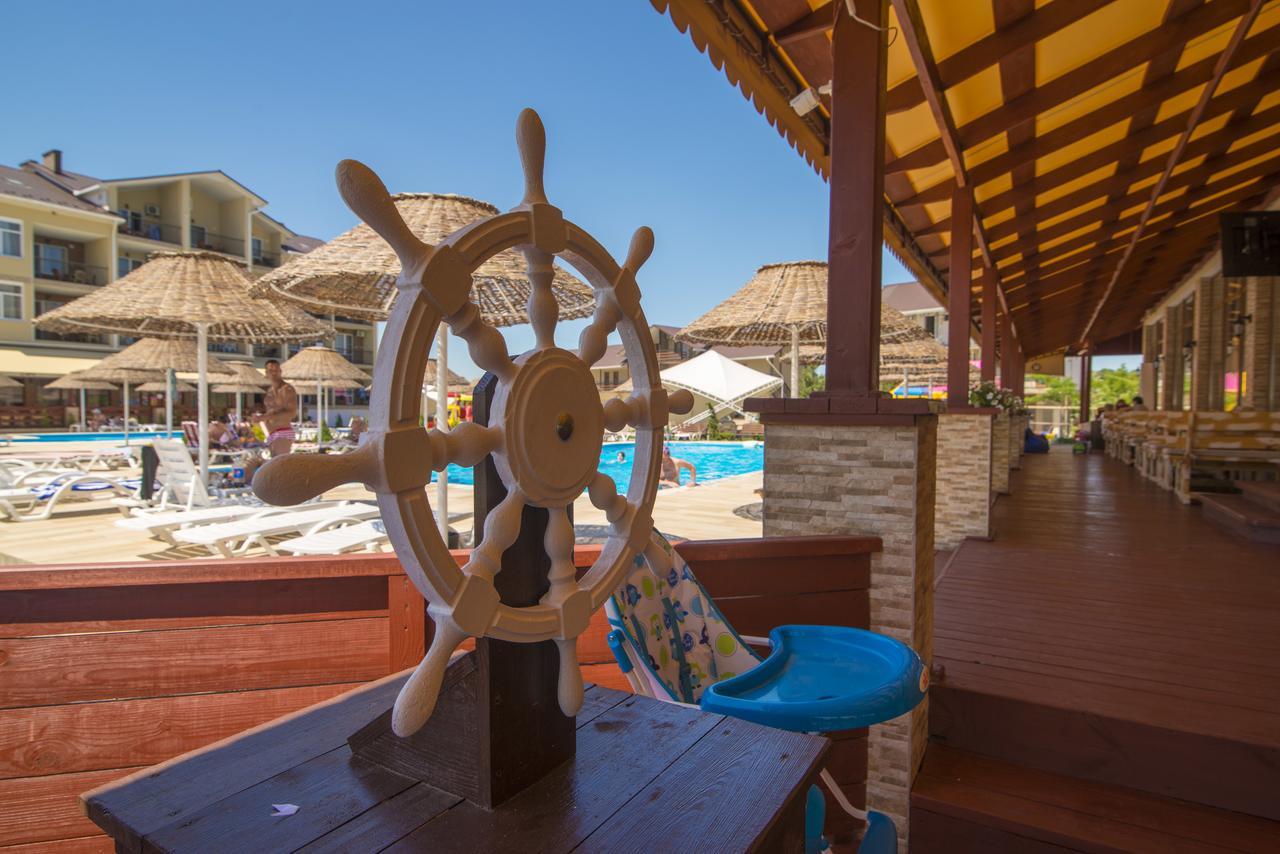 Kovcheg Hotel Zatoka Kültér fotó