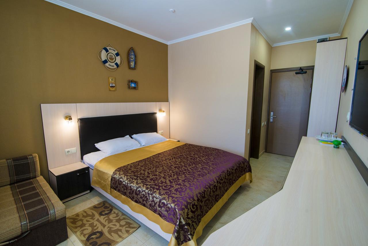 Kovcheg Hotel Zatoka Kültér fotó
