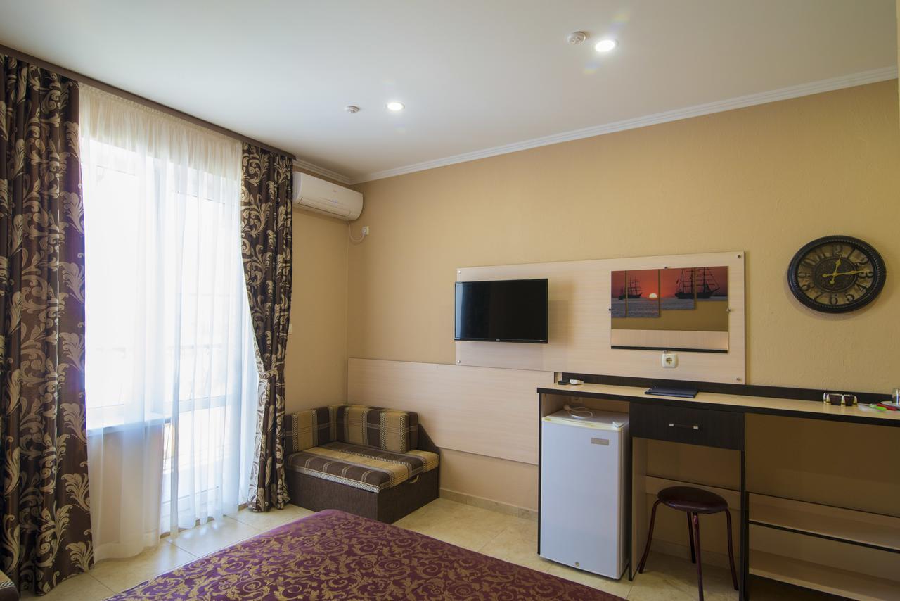 Kovcheg Hotel Zatoka Kültér fotó