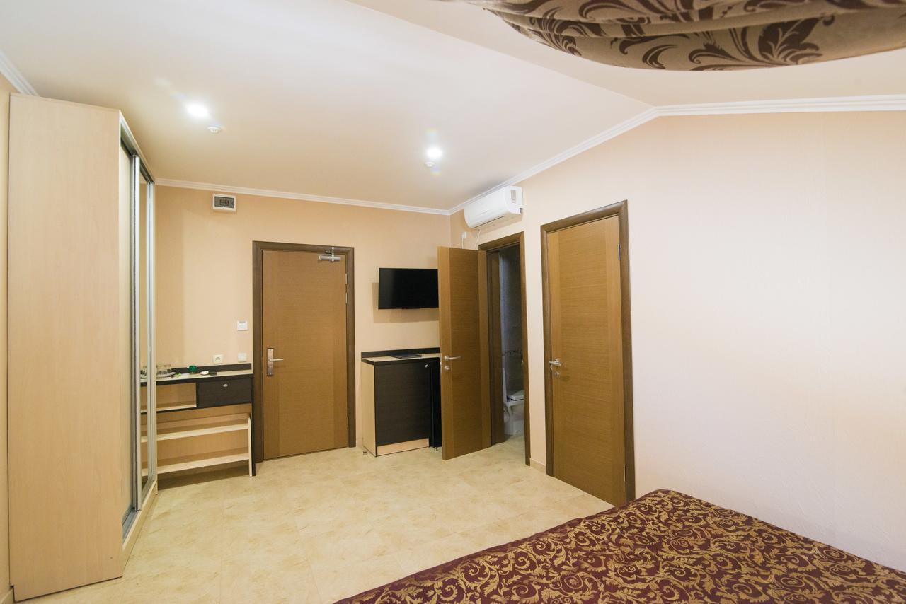 Kovcheg Hotel Zatoka Kültér fotó