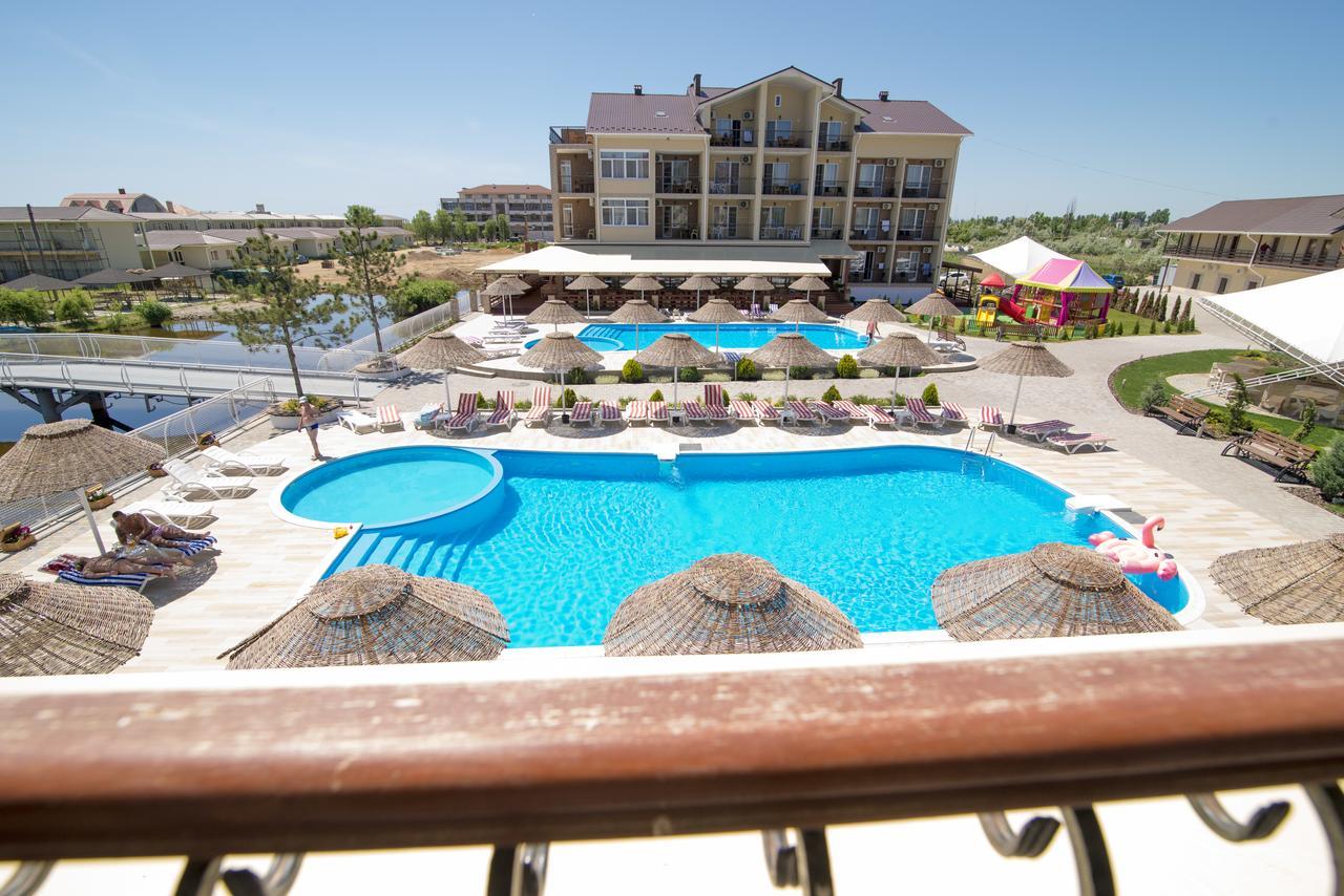 Kovcheg Hotel Zatoka Kültér fotó